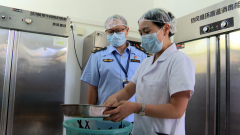 并提示食堂办理“开学前